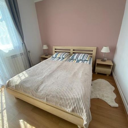 Апартаменти Sendy Apartman 2 Сфинту-Ґеорґе Екстер'єр фото